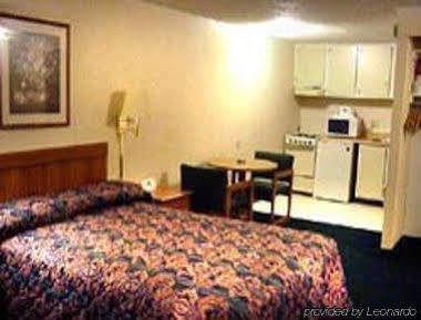 Knights Inn Charlotte South Пайнвілл Екстер'єр фото